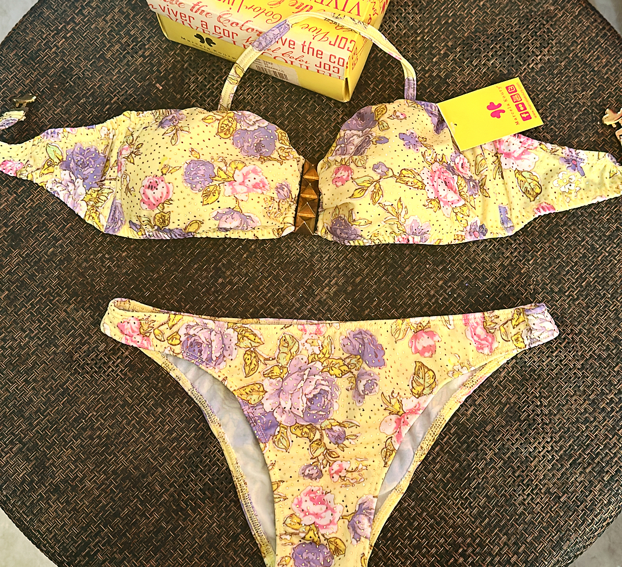 LadyVictoria - Lenceria por mayor - Bikini BANDEAU FRUNCIDO CON HEBILLA vedetina 