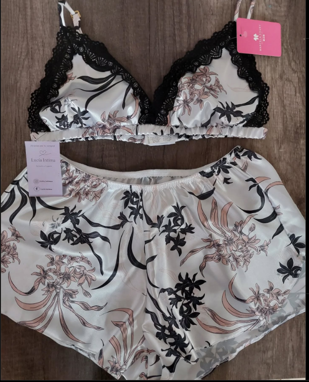 LadyVictoria - Lenceria por mayor - CONJUNTO TRIANGULO DE RASO, PUNTILLA Y SHORT